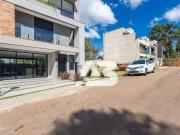 Sobrado à venda no bairro Pilarzinho, Curitiba