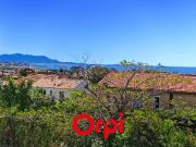 TRIPLEX T6 AVEC VUE MER ET TERRASSE SUD PROCHE PLAGES ET...