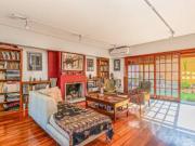 TRIPLEX VENTA 6 AMB SUITE PATIO COCHERAS COGHLAN