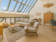 Trocadéro – Duplex d’exception au dernier étage