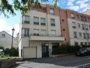 TROIS PIECES BOURG LA REINE