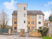 Trojan Court, Morley, Leeds 1 bed apartment to rent £725...