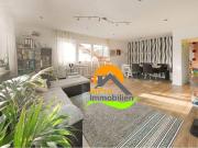 Trommelwirbel: voll renoviert: 4 Zimmer Wohnung in...