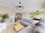 TROP TARD, DEJA RESERVE4 pièces traversant à proximité...