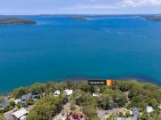 TROPICAL WATERFRONT OASIS