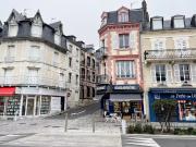 TROUVILLE DEUX PIECES entre QUAI et PORT