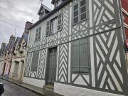 TROUVILLE S/MER PROCHE QUAI