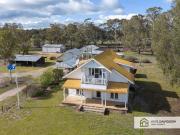 Truly Unique across from the Wimmera River