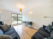 Trundleys Road, Deptford SE8, 2 bed flat to rent, £2,100...