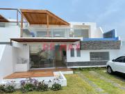 Tu Casa De Playa Con Piscina Y Vista Al Mar En Exclusivo...