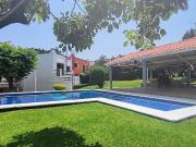 Tú casa en Cuernavaca, Burgos