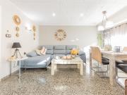 Tu hogar ideal en Alaquàs: 4 habitaciones y balcón con...