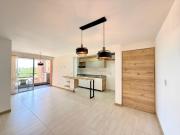 Tu Nuevo Comienzo, Moderno apto en Venta con Vista en...