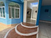 Tu nuevo hogar en Floresta! gran patio y potencial de...