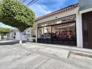 Tu nuevo hogar recién remodelado Zona tranquila y segura...