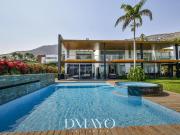 Tu Palacio Privado en Cerro San Francisco: Arquitectura...