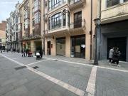 Tu próximo negocio empieza aquí: local con escaparate en...