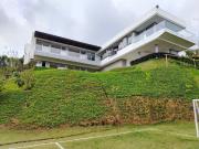 Tu Refugio Natural: Casa Campestre Moderna En Dapa Con...