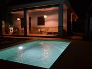 “Tu refugio perfecto: piscina, jardín y todo el espacio...