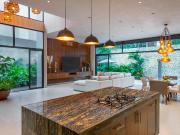 Tu Refugio Verde: Villa 4 Recamaras con Paneles Solares,...