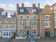 Tucker Street, East Cliff Tucker Street, 14 Bedroom Town