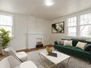 Tudor Manor Apartments Spacious Living Areas 1 Bedroom...