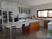 TUMBACO LA VIÑA, HERMOSA CASA DENTRO DE URB. EN VENTA DE...