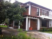 Tumbaco, preciosa casa amplia con 4 dormitorios