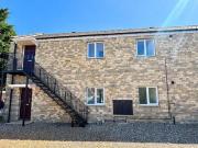 Turvey, High Street, Bedford, 2 Bedroom Flat
