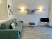 bilocale completamente ristrutturato e arredato: 1300€...