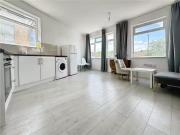 Twickenham Road, Isleworth, TW7 7DT