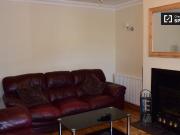 Twin bedroom in 5 bedroom apartment in Clondalkin, Dublin