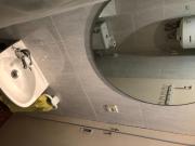 Twin bedroom in a 3 bedroom apartment near El Carmel...