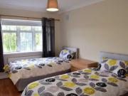 Twin bedroom in shared apartment in Clondalkin, Dublin