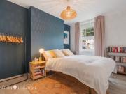 Two bed home in Clapton