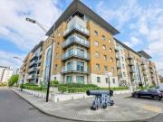 Two bed Two bath, Balcony, Gym, by the River, SE18