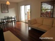 TWO BEDROOM AIRCONDITIONED UNIT IN A CENTRAL LOCATION!