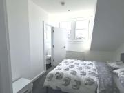 Two bedroom apartment for rent in Brixton, London