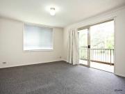 Two Bedroom Apartment in Great Location