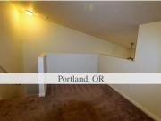 Two Bedroom Apartment in Heart of SE Portland