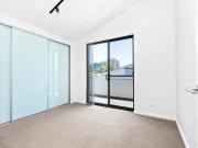 Two Bedroom Apartment In Near New Warehouse Development