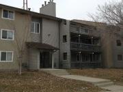 Two Bedroom Apartment in WEST Edmonton Accepting Large Dogs