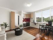 Two Bedroom Apartment with Ensuite in a Prestigious...