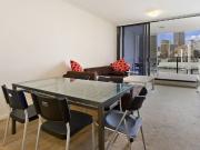 TWO BEDROOM APARTMENT WITH STUNNING CITY VIEWS