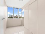 Two Bedroom Apartment with Sweeping City Views