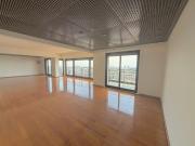 Two bedroom en suite apartment, two garages, high floor...