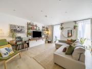 Two Bedroom Flat in New Build Duplex with Caveat Two Bedroom Flat in New Build Duplex with Caveat