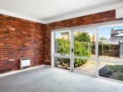 TWO BEDROOM HOME IN FANTASTIC LOCATION
