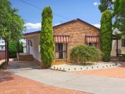 Two Bedroom House West Tamworth