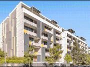 Two Bedroom Meriton Apartment with swimming pool and GYM...